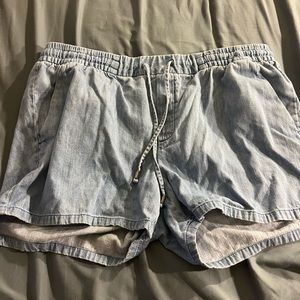 80s style vintage jean shorts